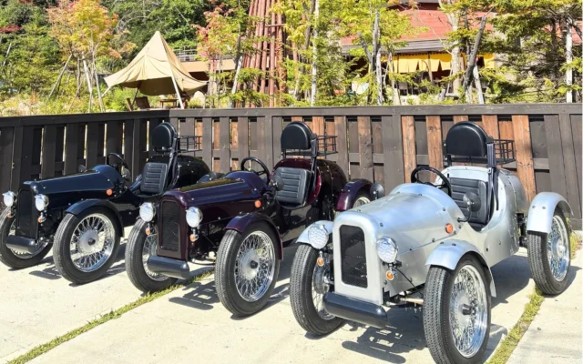 北海道定山渓温泉街に新たな観光体験！レトロな電動ミニカー「EVクラシック」が観光レンタカーとして運用開始